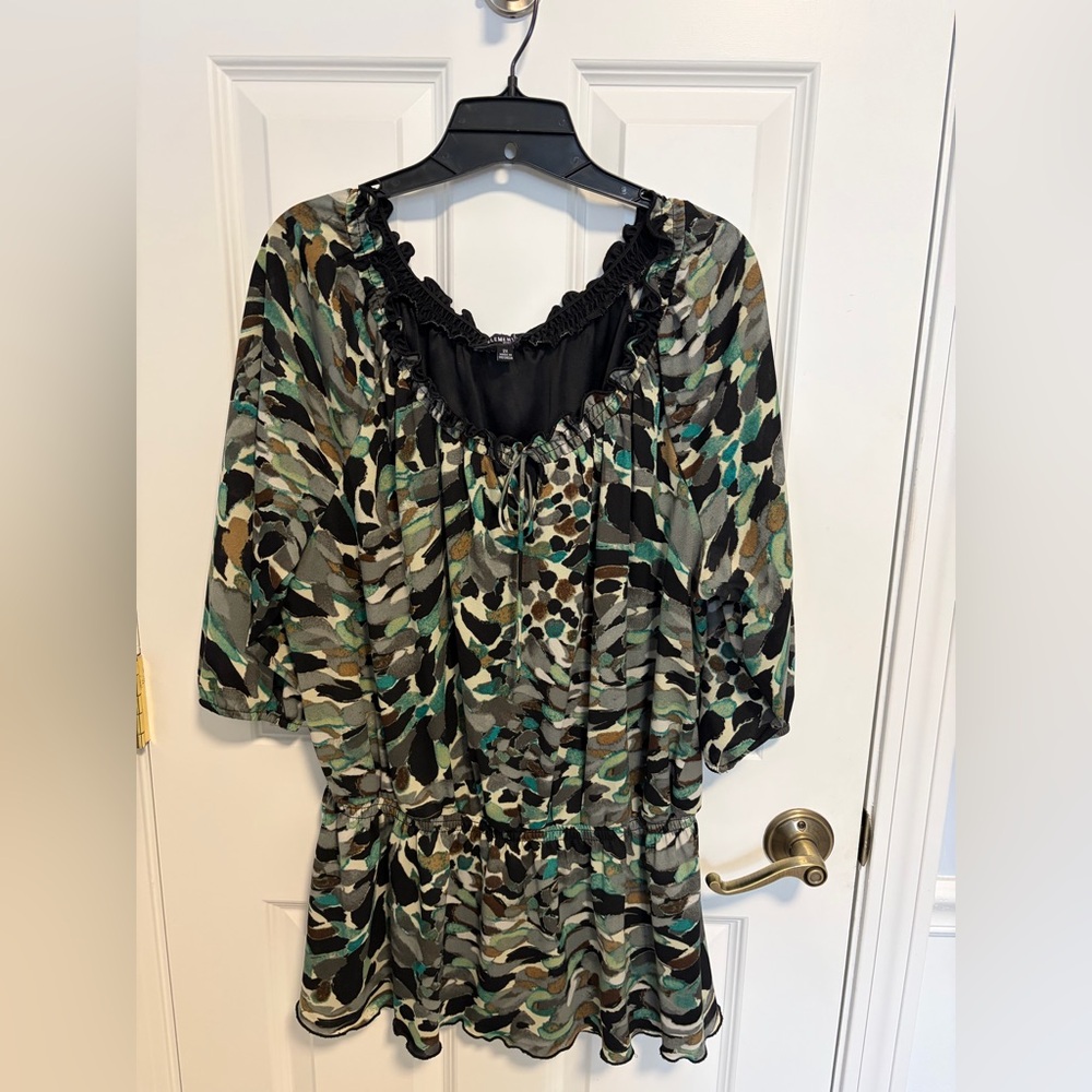 Elementz Woman plus 2X tunic top. Multicolored, greens/black. 3/4 sleeves